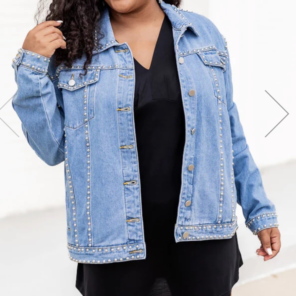 Brand new - Wash Studded Jean Jacket